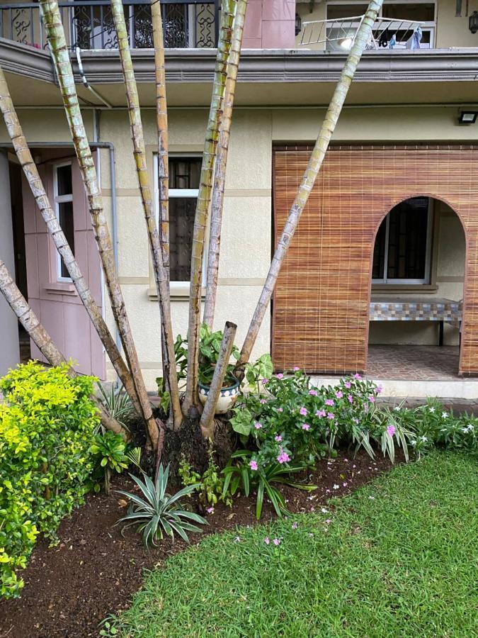 Apartments La Colombe Mont-Choisy Exteriör bild